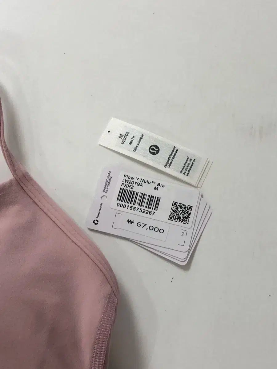 希望の持てる lululemon ルルレモン フロー Y スポーツブラ