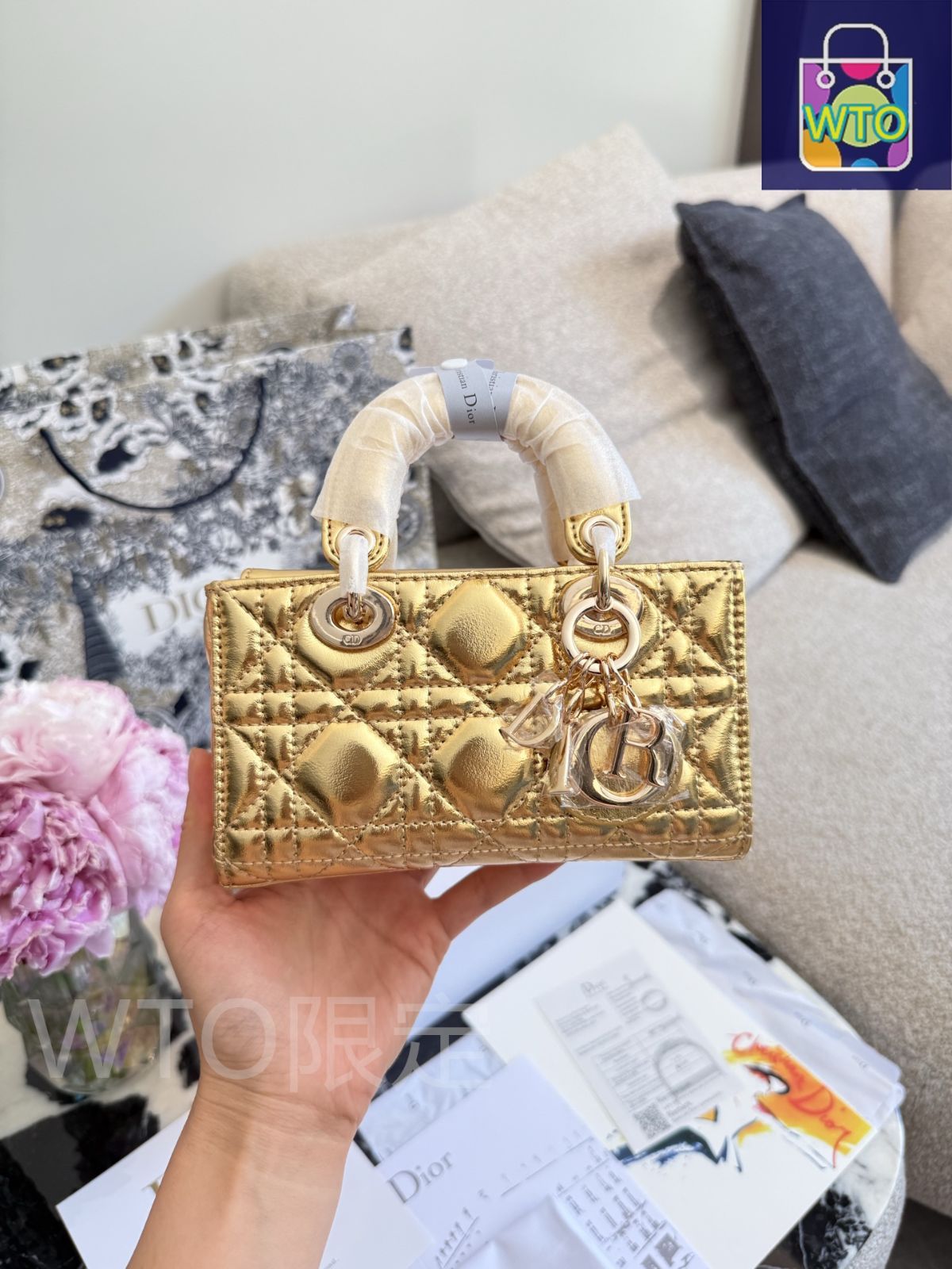 今日特価】Dior ディオール ディー・ジョイミニシリーズ 藤格?と