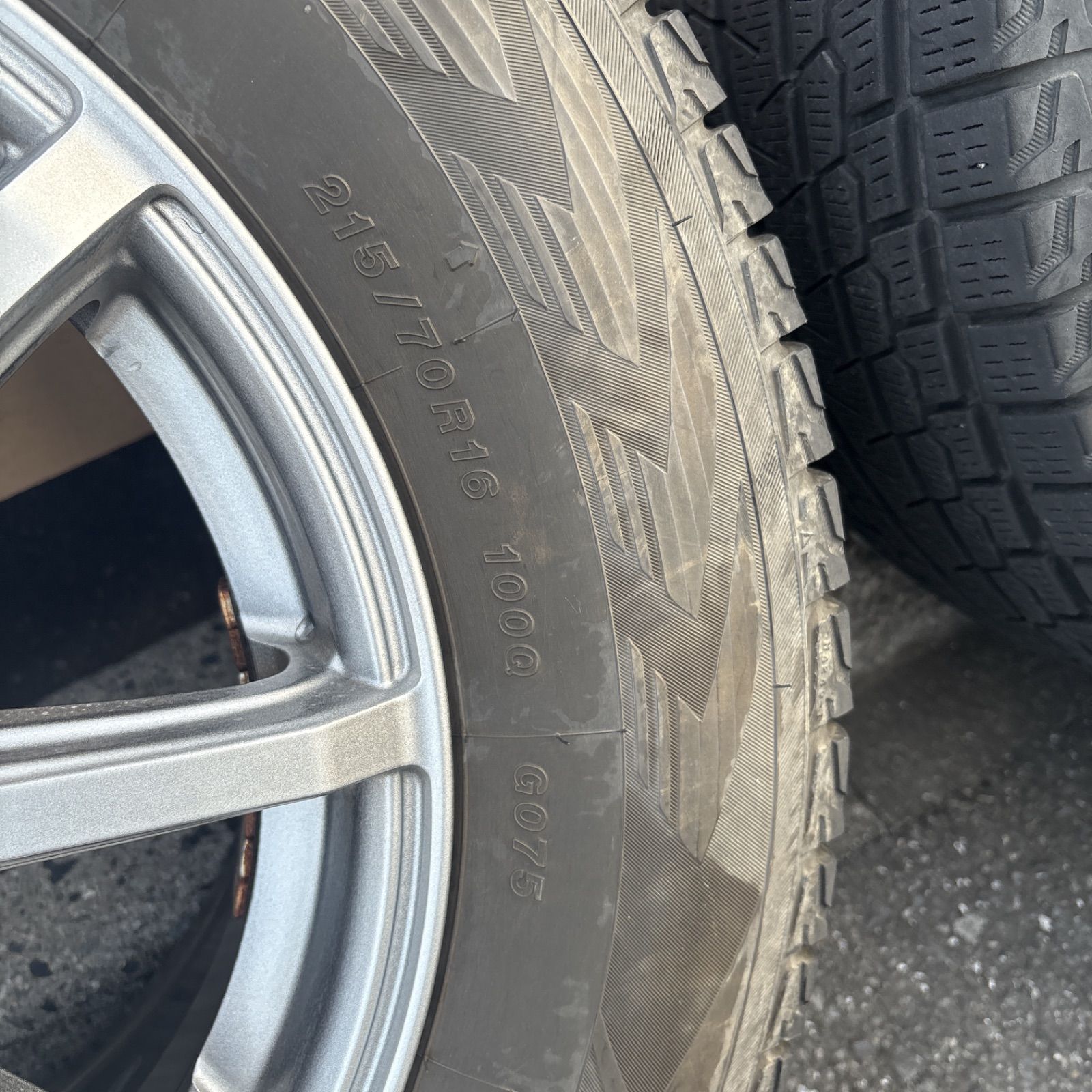 最終値下げ【送料無料】GRASS社外ホイール16インチ 215/70R16 16×6.5J 