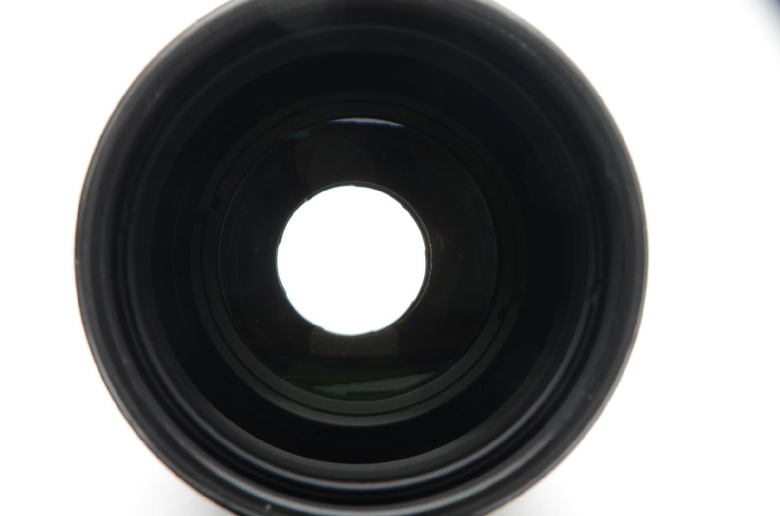 F2.8 D