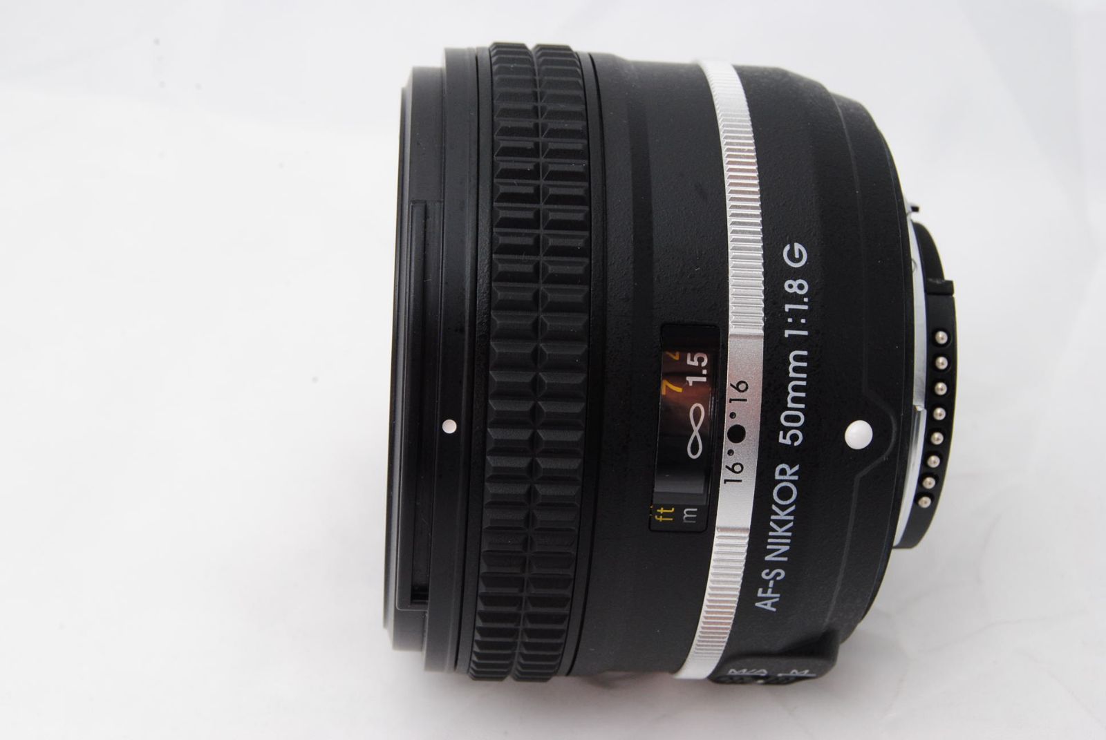 級 Nikon