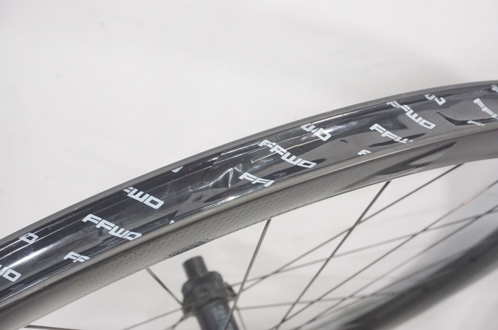 FFWD 「ファストフォワード」 RYOT 44 DT SWISS 350 シマノ11S