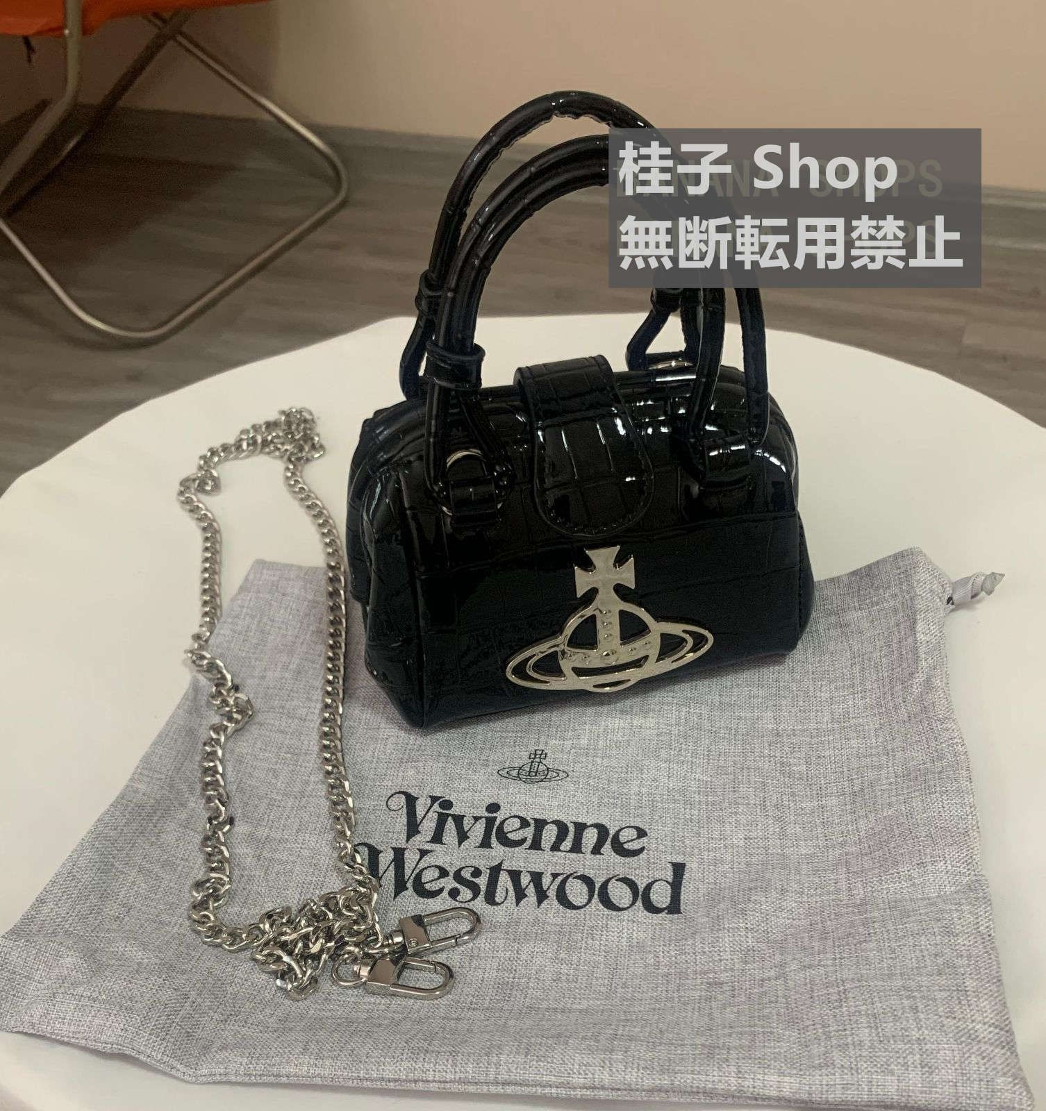 値下！Vivienne Westwood ヴィヴィアンウエストウッド 2way ミニショルダーバッグハンドバック ブラック/レッド 2カラー選択 -  メルカリ