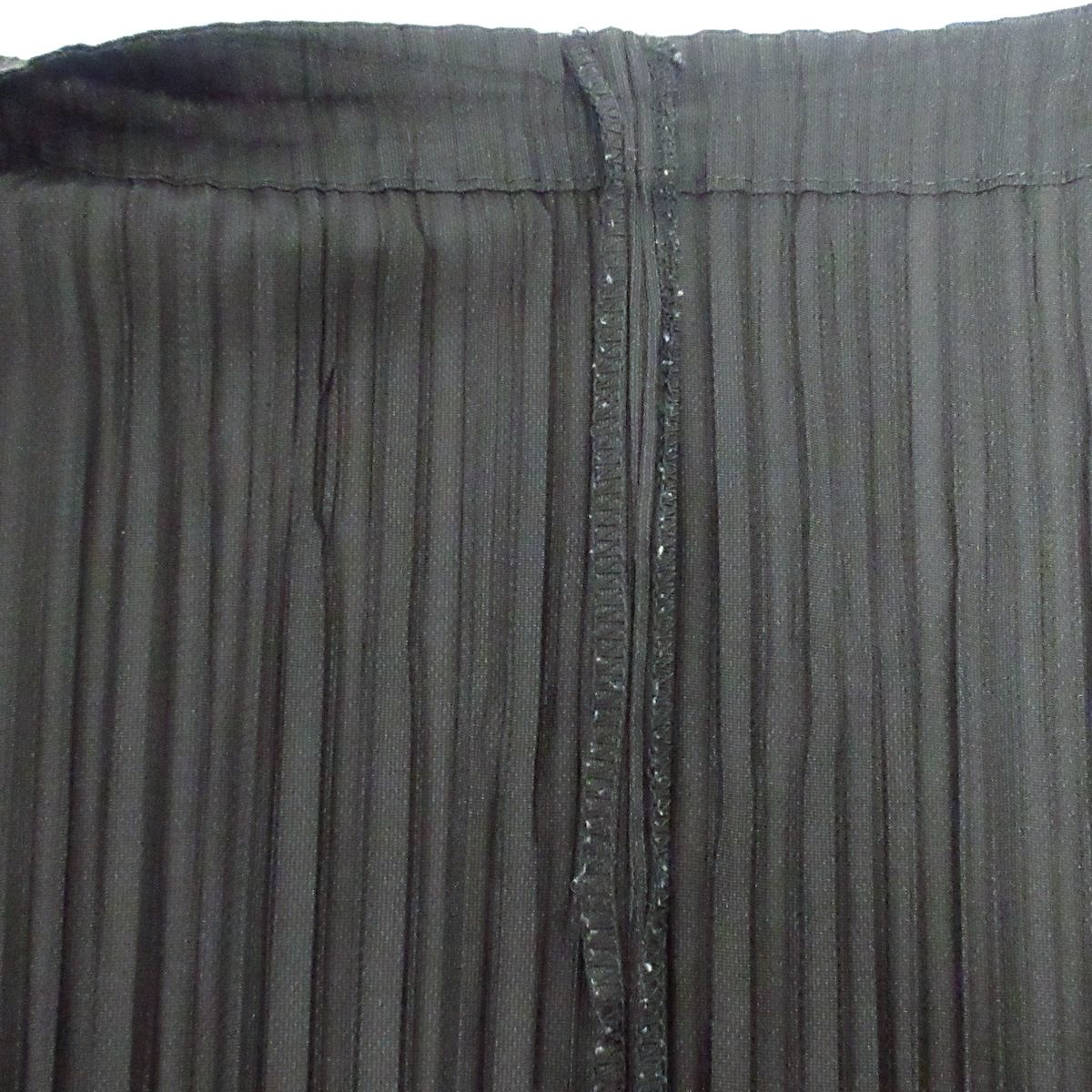 プリーツプリーズ カーディガン