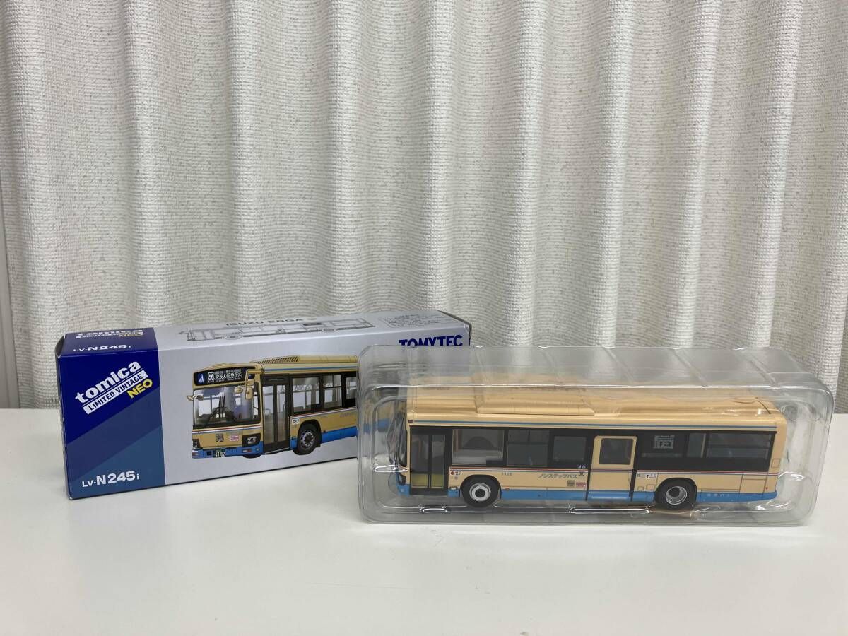 ミニカー トミカ 1|64 LVーN245i いすゞ エルガ 阪急バス リミテッドヴィンテージNEO トミーテック