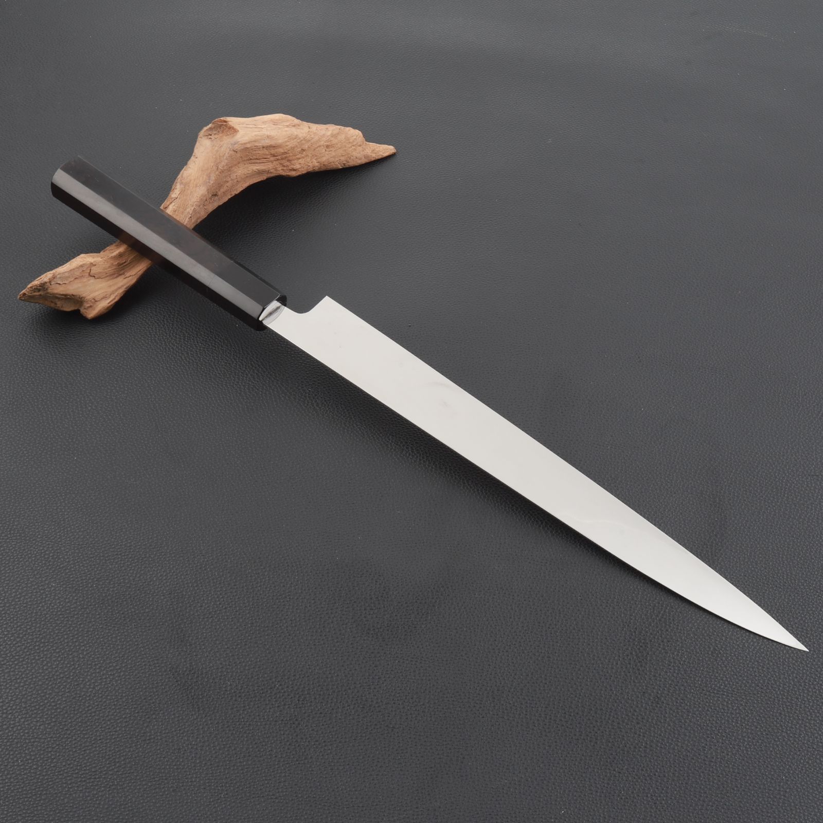 堺一文字光秀　安来鋼本打焼　８寸 堺一文字光秀 安来鋼本打焼牛刀 尺