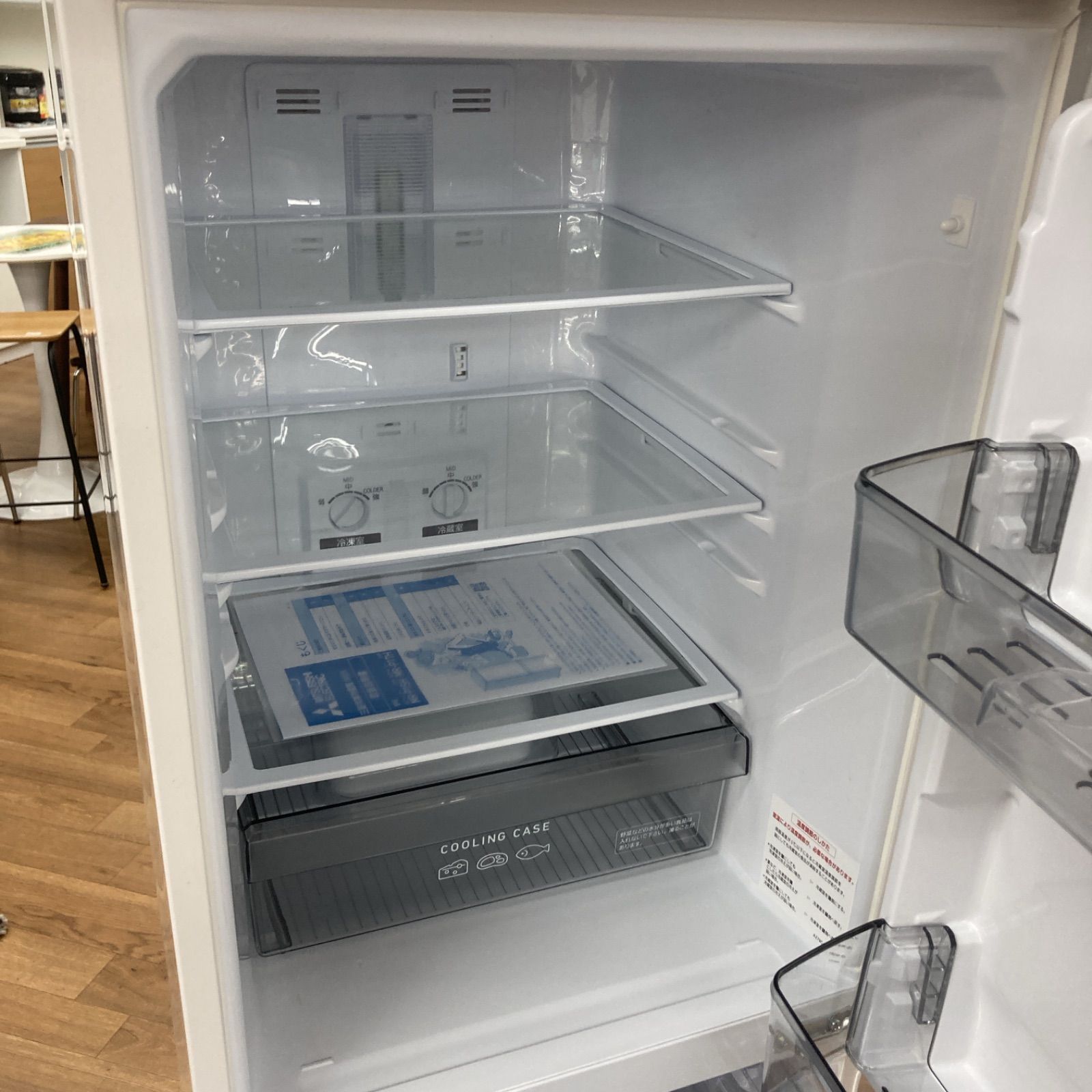 『取引中』３２０冷蔵庫『配達設置無料』(名古屋市近郊) 取引中』320冷蔵庫『配達設置無料』(名古屋市近郊)