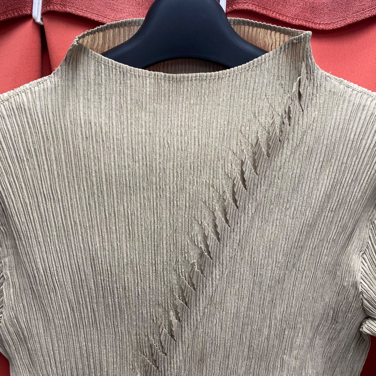 ISSEY MIYAKE イッセイミヤケ PLEATS PLEASE プリーツプリーズ