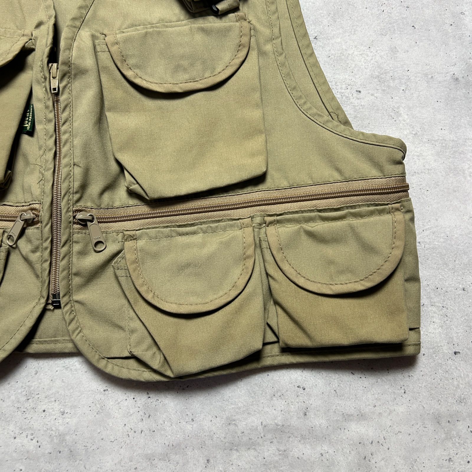 IDEAL USA製　フィッシングベスト　garcia ワッペン付き　雰囲気物 80s Ideal フィッシングベスト USA製 古着 - メルカリ
