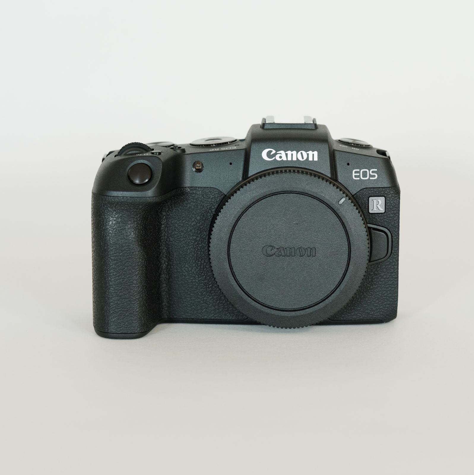 美品] Canon EOS RP / シャッター回数2000以下、おまけ多数 Canon EOS