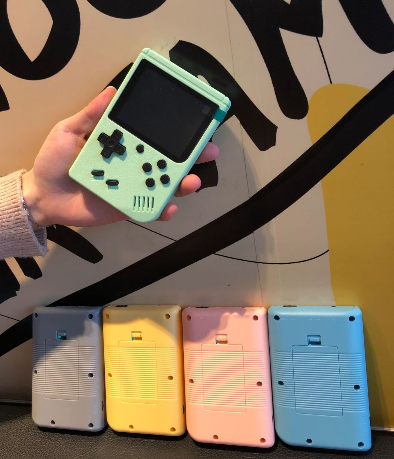携帯ゲーム機 小型 800 in 1 ハンドル いつでも充電 マカロンゲーム機