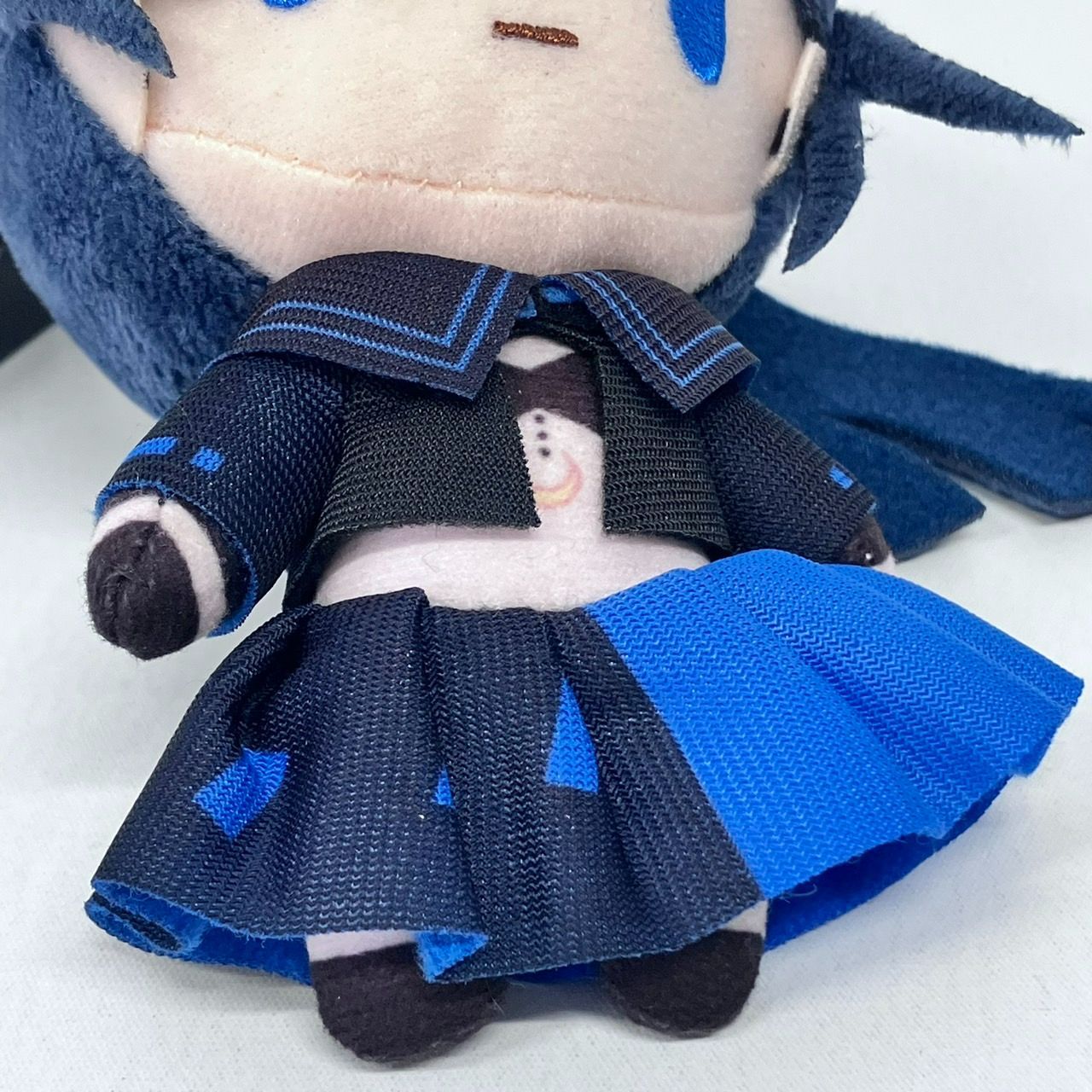 Ado アド　マスコットぬいぐるみセット ストライプ衣装 Ado ぬいぐるみ マスコット タイトー プライズ ラウンドワン限定