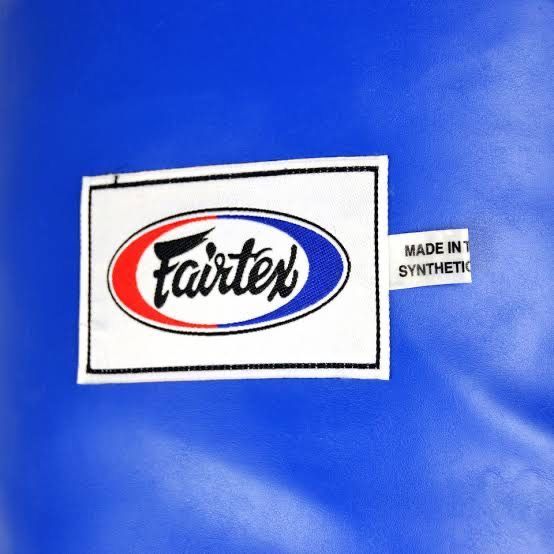 新品】 Fairtex ムエタイ バナナサンドバック HB6 ブルー - メルカリ