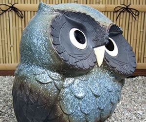 信楽焼きふくろう 17号首かしげふくろう(黄色) 陶器フクロウ置物