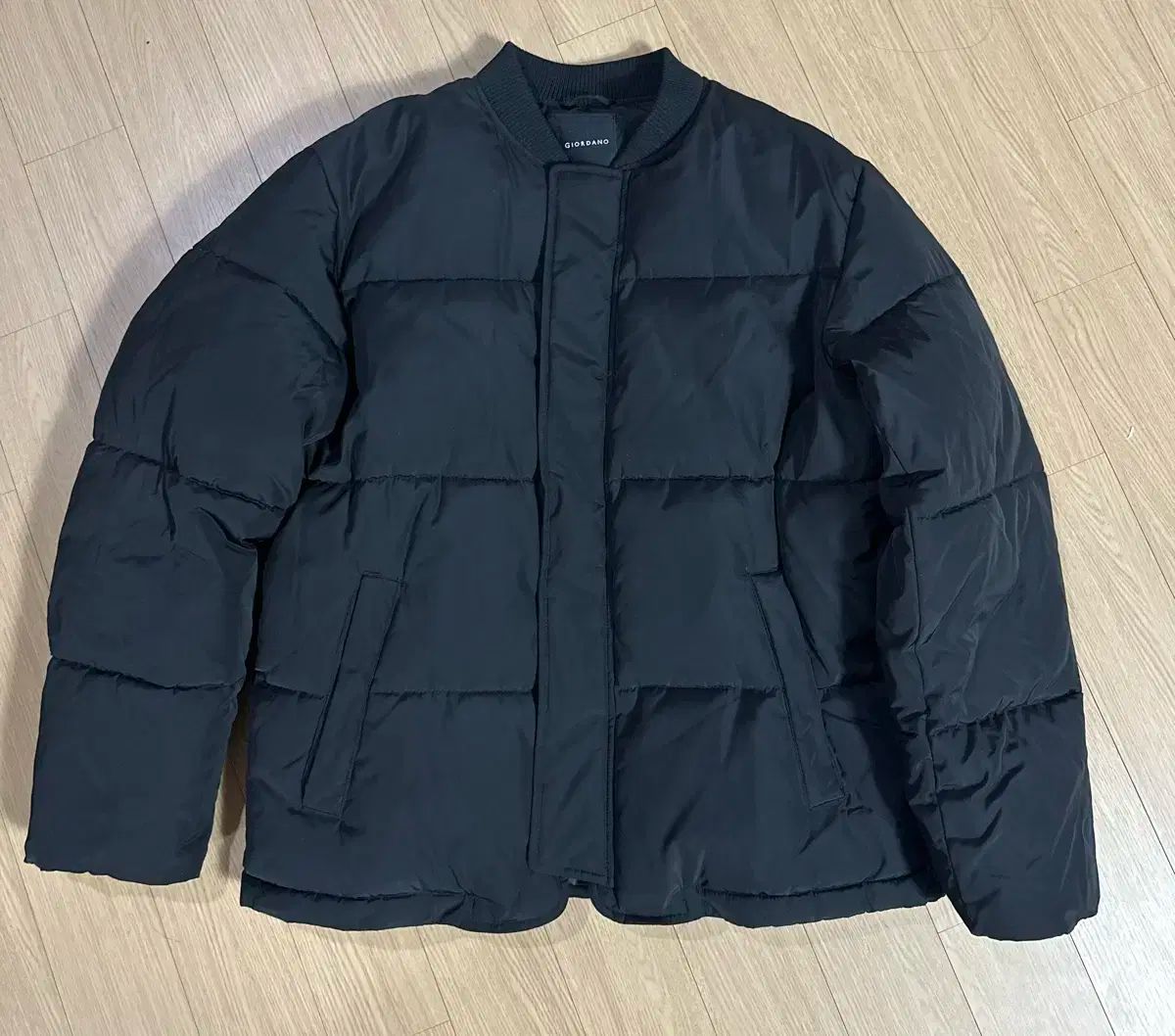 【雷市場（ポンジャン）商品韓国直送】 GIORDANO(ジョルダーノ) ダウンジャケット M