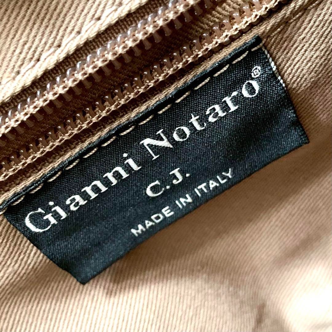 GIANNI NOTARO ジャンニノターロ 2wayレザーショルダーバック ターンロックシボ革ハンドバック 革鞄 C.J.  グレージュ