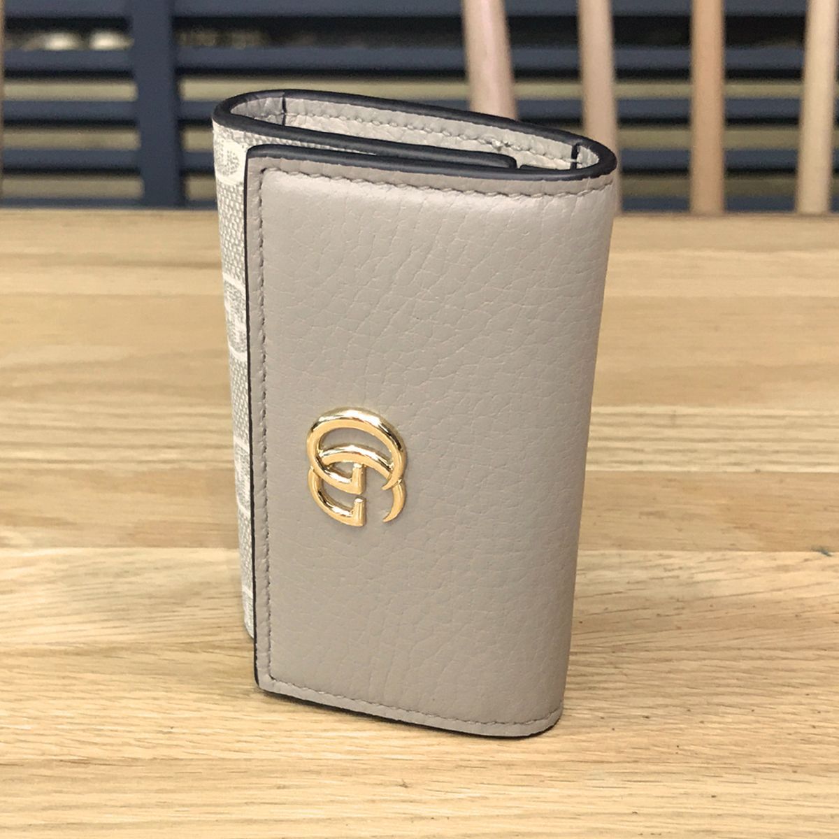 新品同様/ほぼ未使用品　箱付き　CHANEL シャネル　6連キーケース　ゴールド 楽天市場】【美品】 シャネル キーケース 6連 ココマーク キャビア