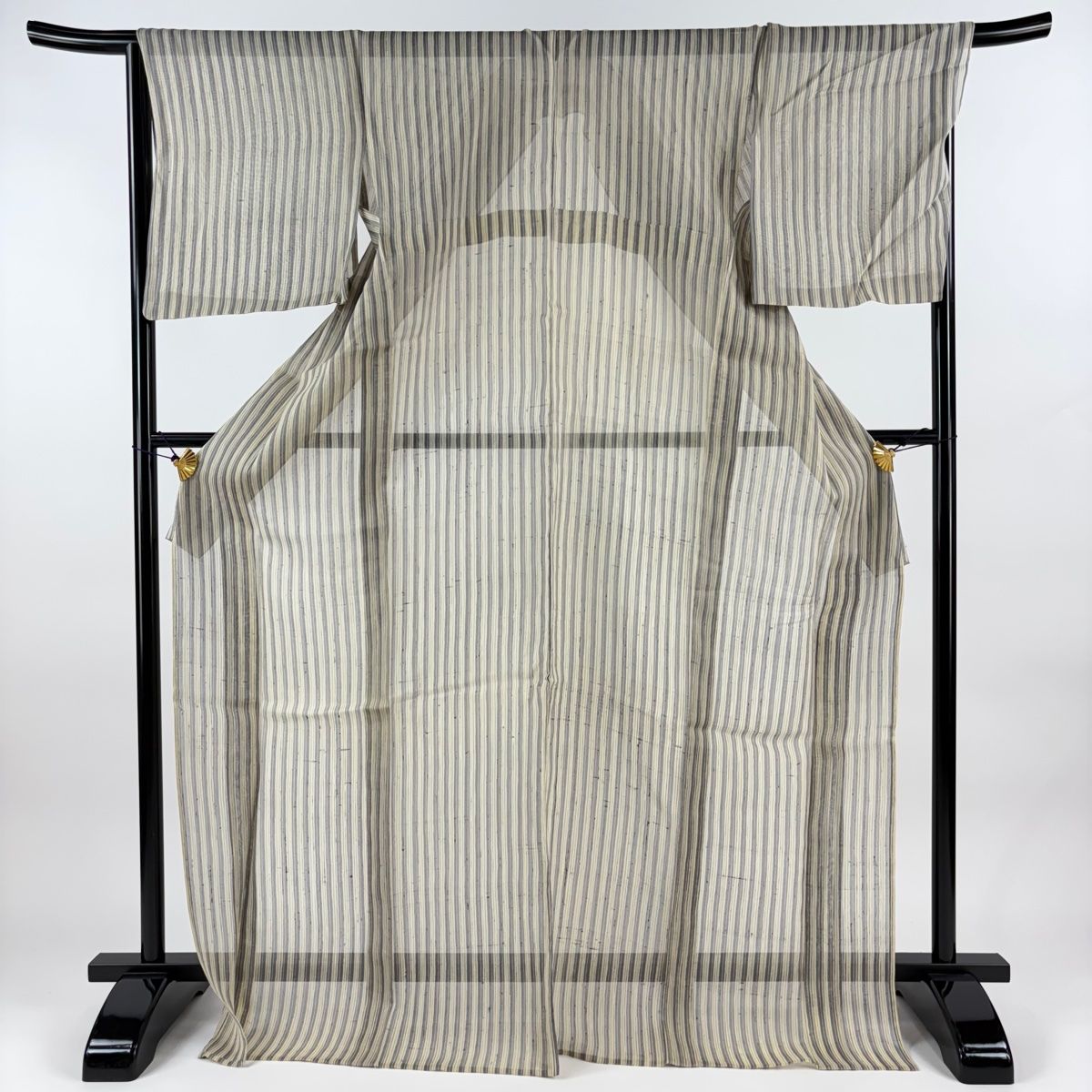 紬 身丈175cm 裄丈67.5cm L 薄物 夏紬 縞 ベージュ 正絹 名品