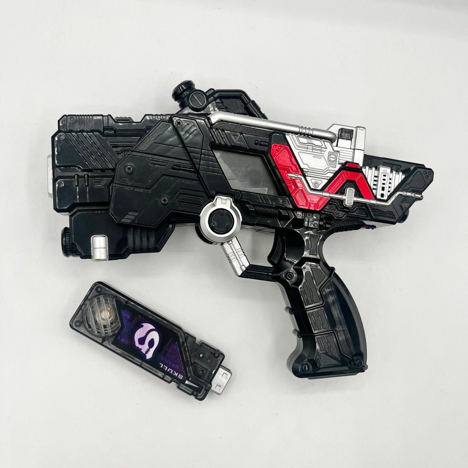 仮面ライダーダブル　スカルマグナム スカルマグナム | 仮面ライダー図鑑 | 東映