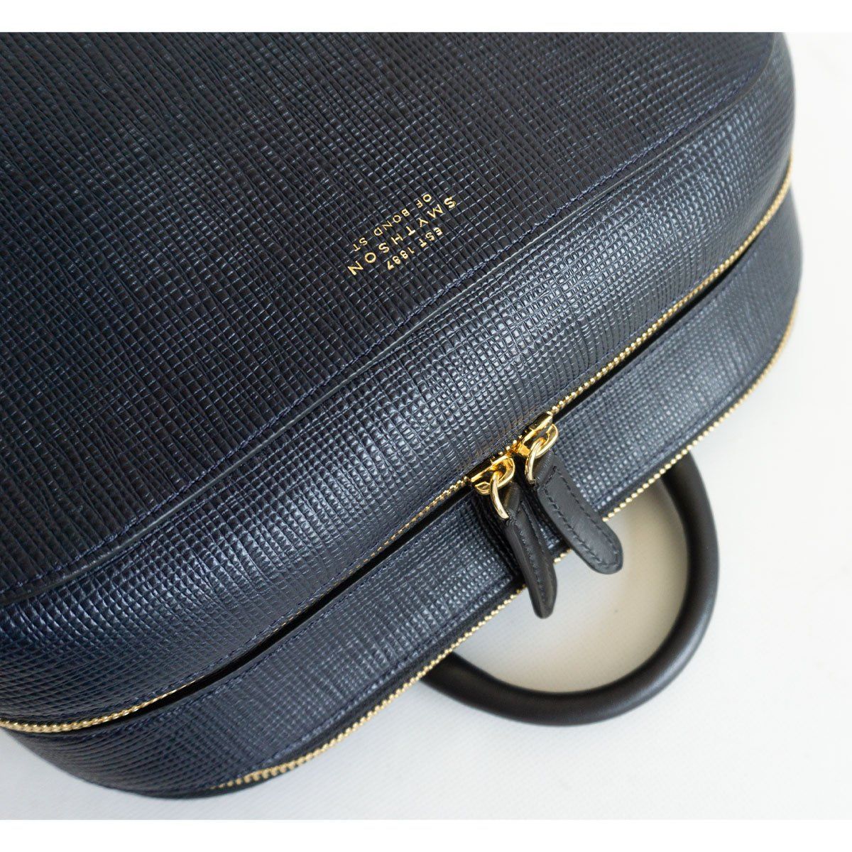 SMYTHSON スマイソン 【Ludlow リュック】ネイビー 2209107 - メルカリ
