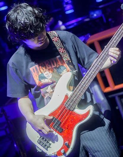 Official髭男dism オフィシャルヒゲダンディズム
