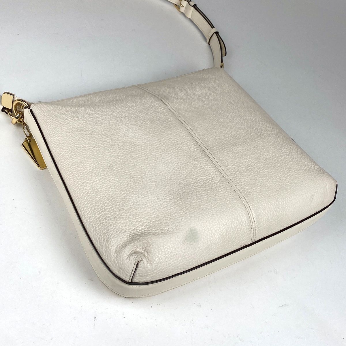 コーチ COACH ロゴ ショルダーバッグ 斜め掛け ショルダーバッグ