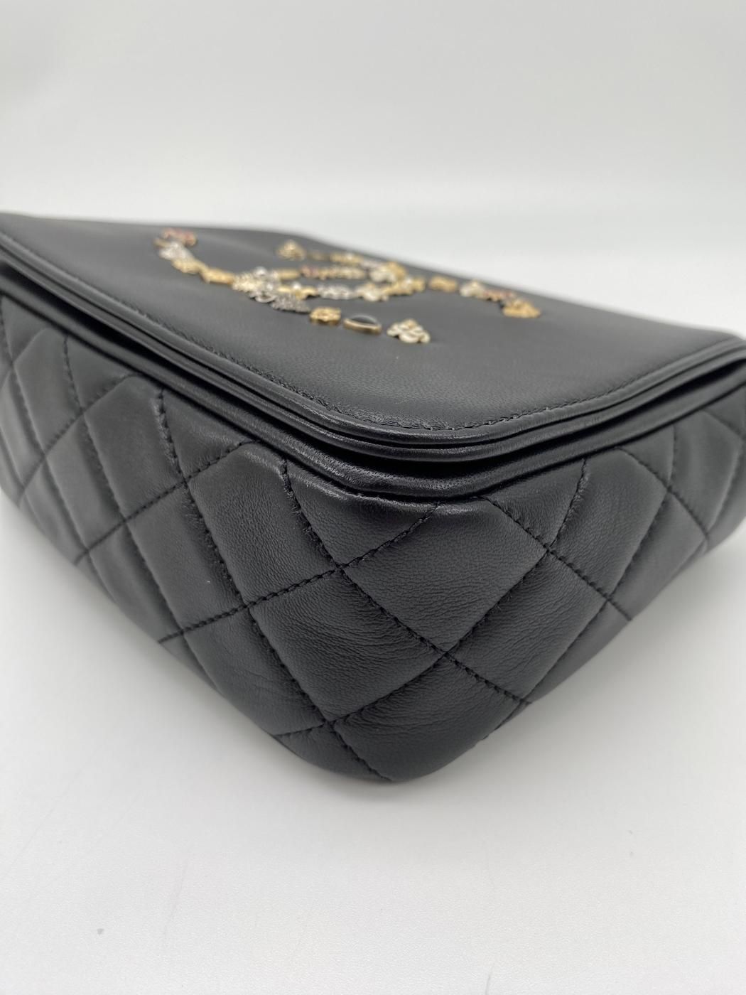 CHANEL ココマーク チェーンショルダーバッグ AS1881 花柄 9353 CHANEL シャネル ココマーク チェーンショルダーバッグ AS1881