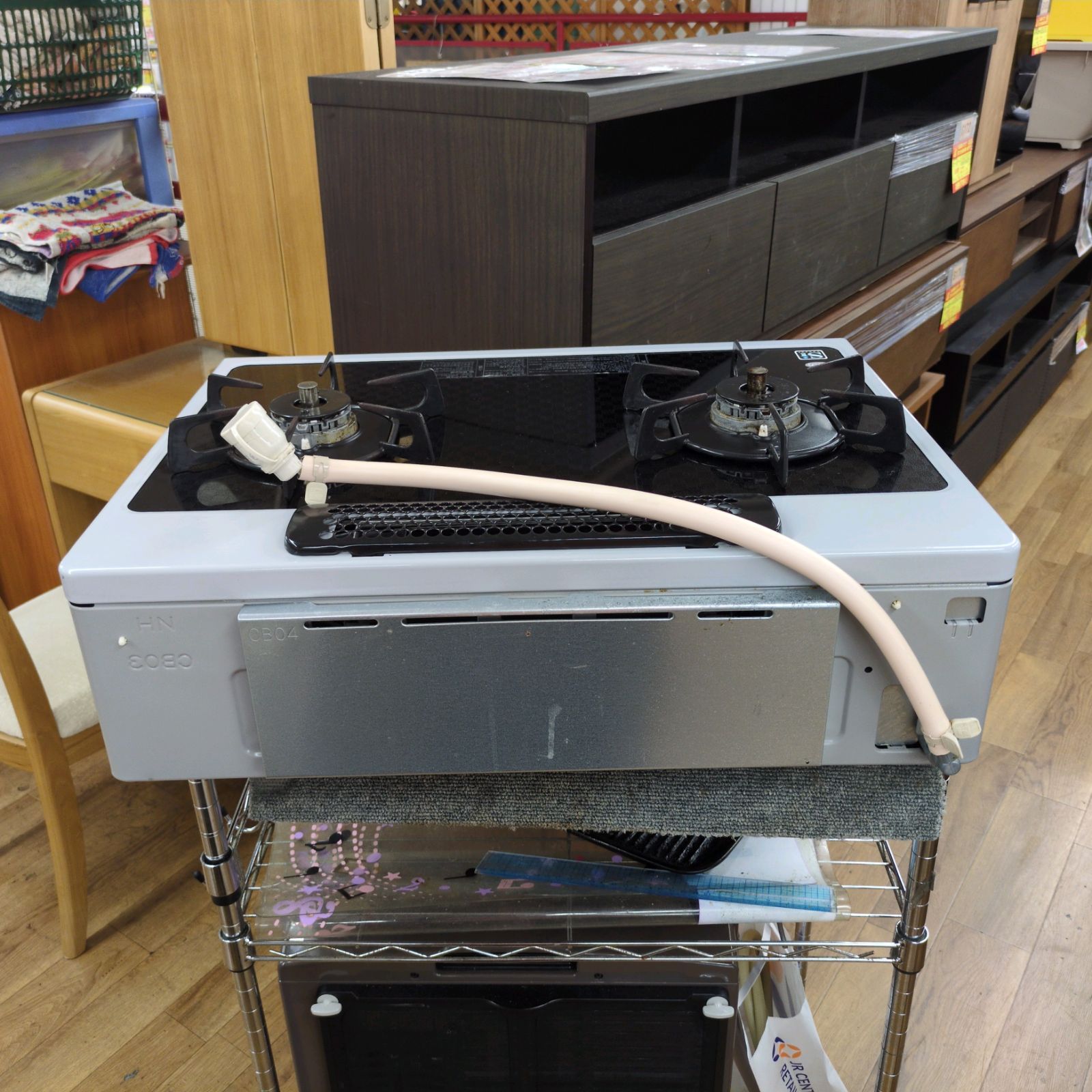 J068 ☆左側面スリキズ有り☆ノーリツ☆2019年製☆都市ガスコンロ☆水