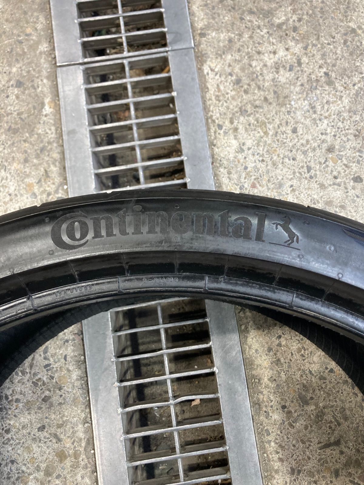 285 30R22 Continental Sport Contact7 製造 2本 〜