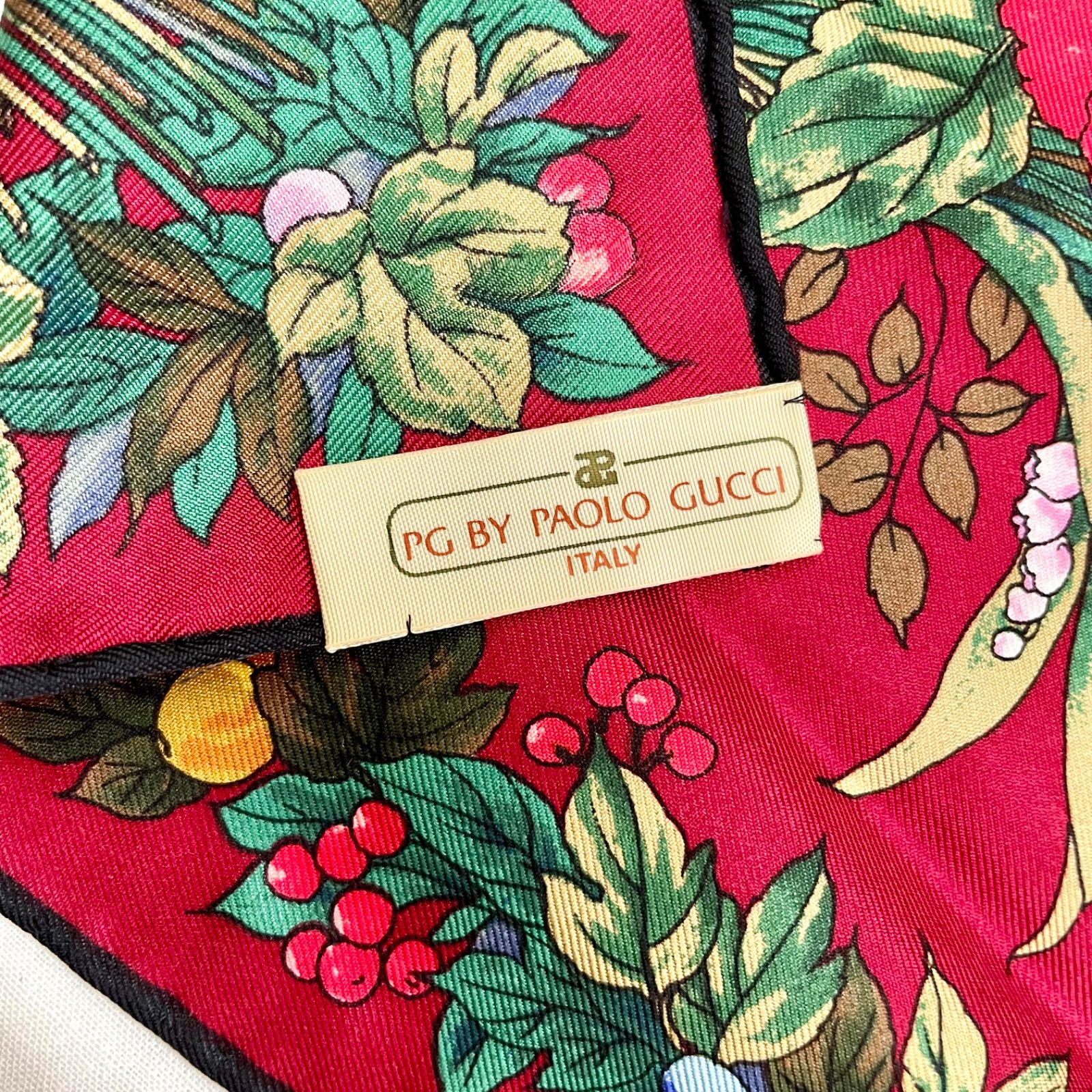 日本製 PAOLO GUCCI スカーフ 大判 シルク 花柄 バーガンディ 日本製 PAOLO GUCCI スカーフ 大判 シルク 花柄 バーガンディ