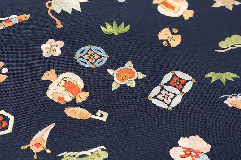 名古屋帯 手刺繍 未使用 正絹 紬 カジュアル 紺 宝尽くし 仕立て上がり