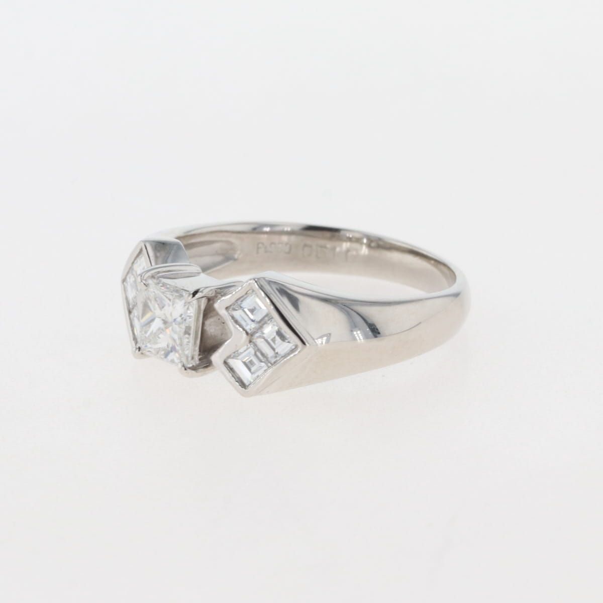 ダイヤモンド デザインリング プラチナ 指輪 メレダイヤ リング 13号 