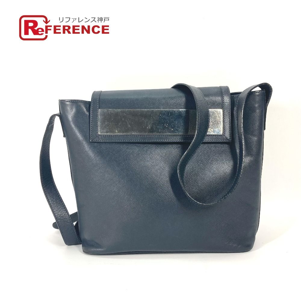 レディース FENDI フェンディ ショルダーバッグ メタルプレート ロゴ 