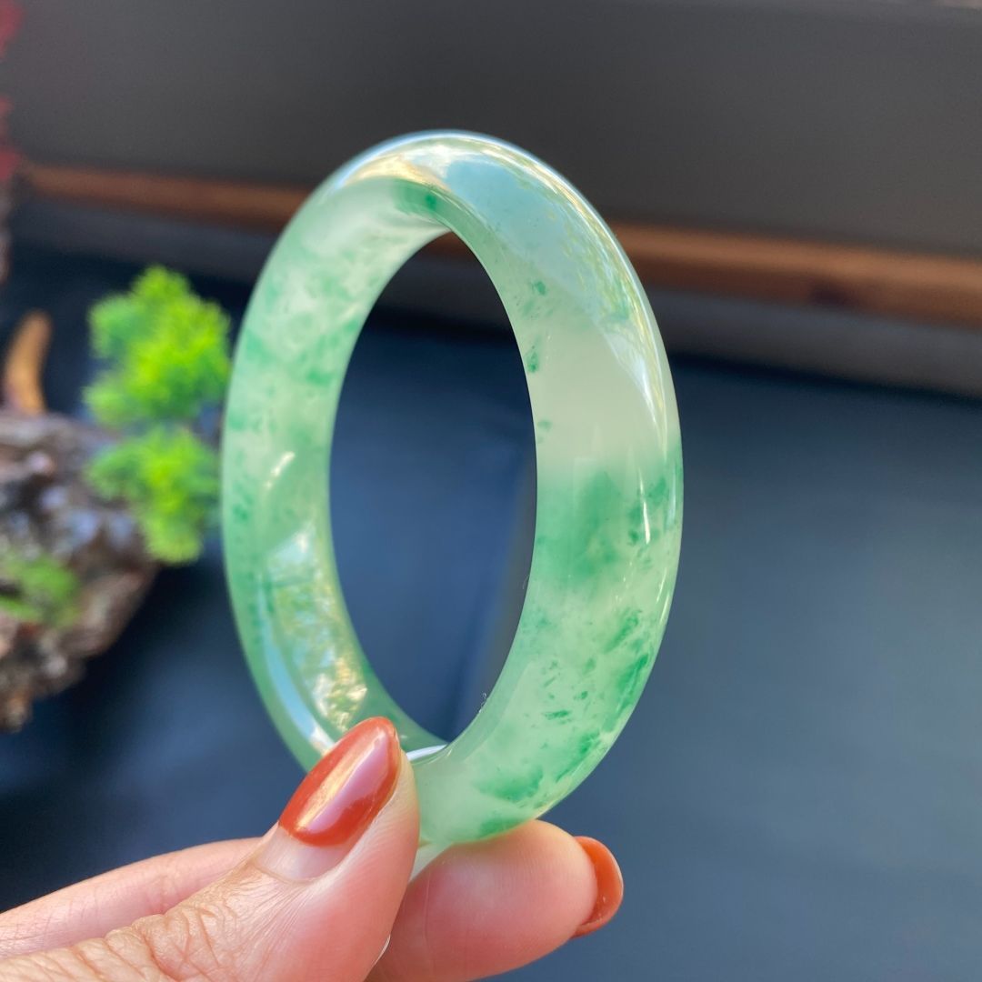 天然ミャンマー産本翡翠ブレスレット 13cm〜 本翡翠 13mm玉 ブレスレット (ミャンマー産)｜天然石通販 キラリ石