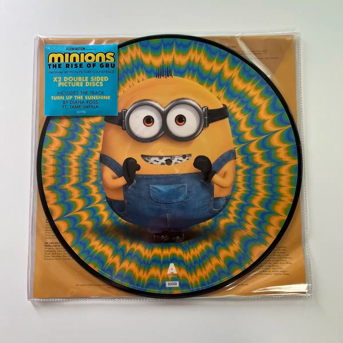 ミニオン　ベルディ　コラボスケートボード　verdy オットーとVickが描かれたスケートボード - 大阪ベイ経済新聞