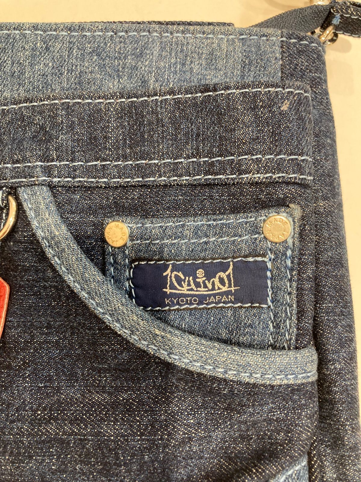 ichinoi イチノイ 京都一の井 リメイクデニム ショルダーバッグ パッチワーク ロゴ入り 参考定価¥38500 ブルー レッド レディース ゴーゴー古着マルイ草加店2250