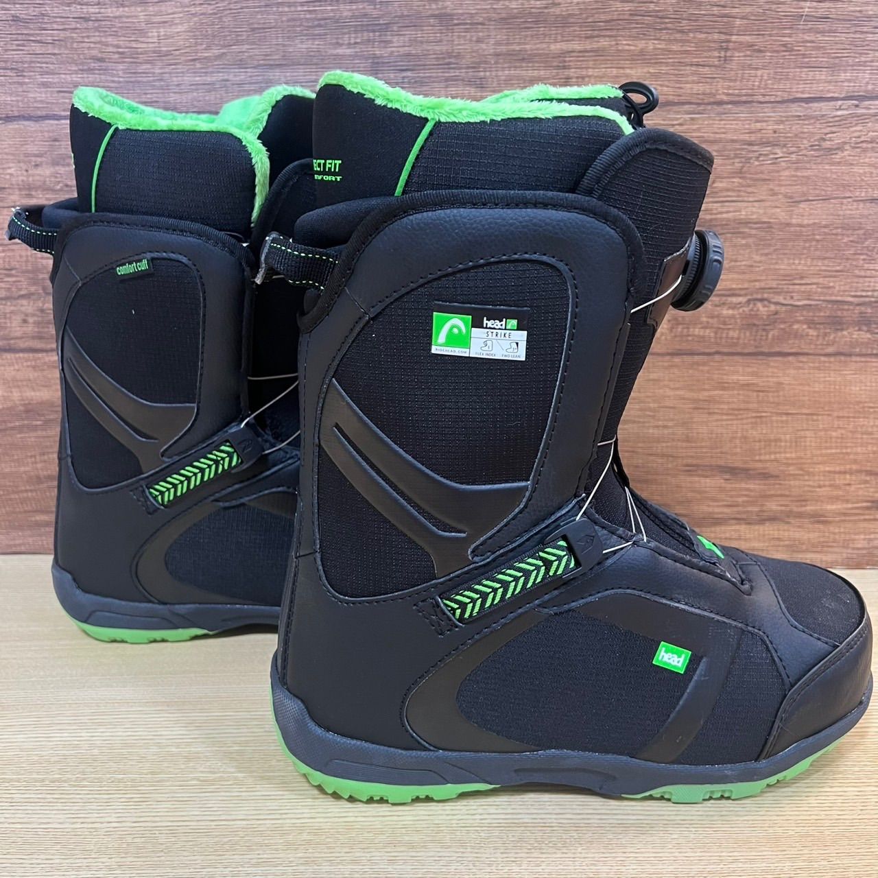 送料無料。 HEAD ヘッド STRIKE ストライキ SNOWBOARD スノーボードブーツ 26cm BOA ダイヤル式 オールラウンドモデル パウダー ジャンプ グラトリ ジブ トリック フリーラン ブラック グリーン 黒 緑