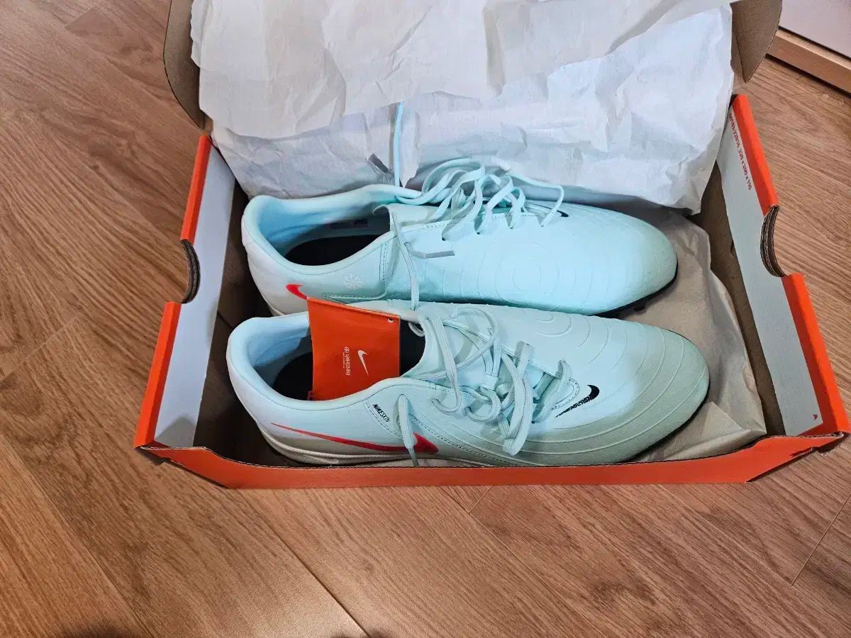 ファントムGT2 26.5 NIKE ナイキ ファントム GT2 エリート DF FG