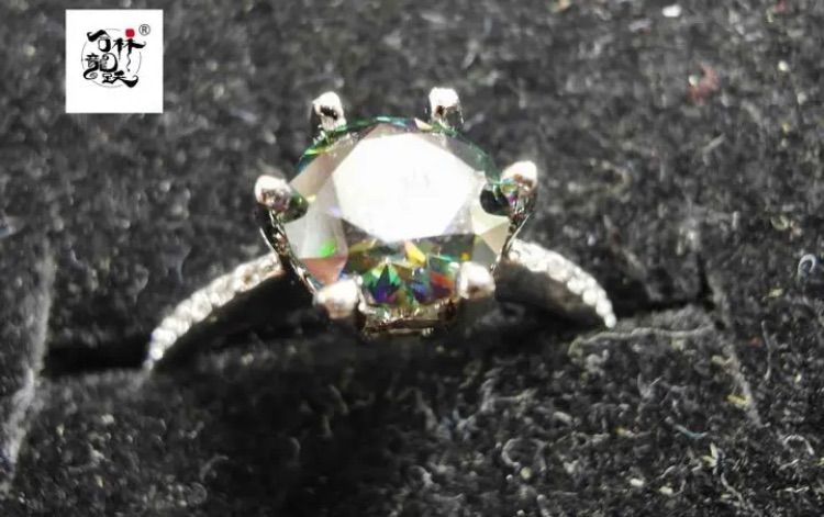 天然 モザン 緑 ダイヤモンド 指輪 リング - メルカリ