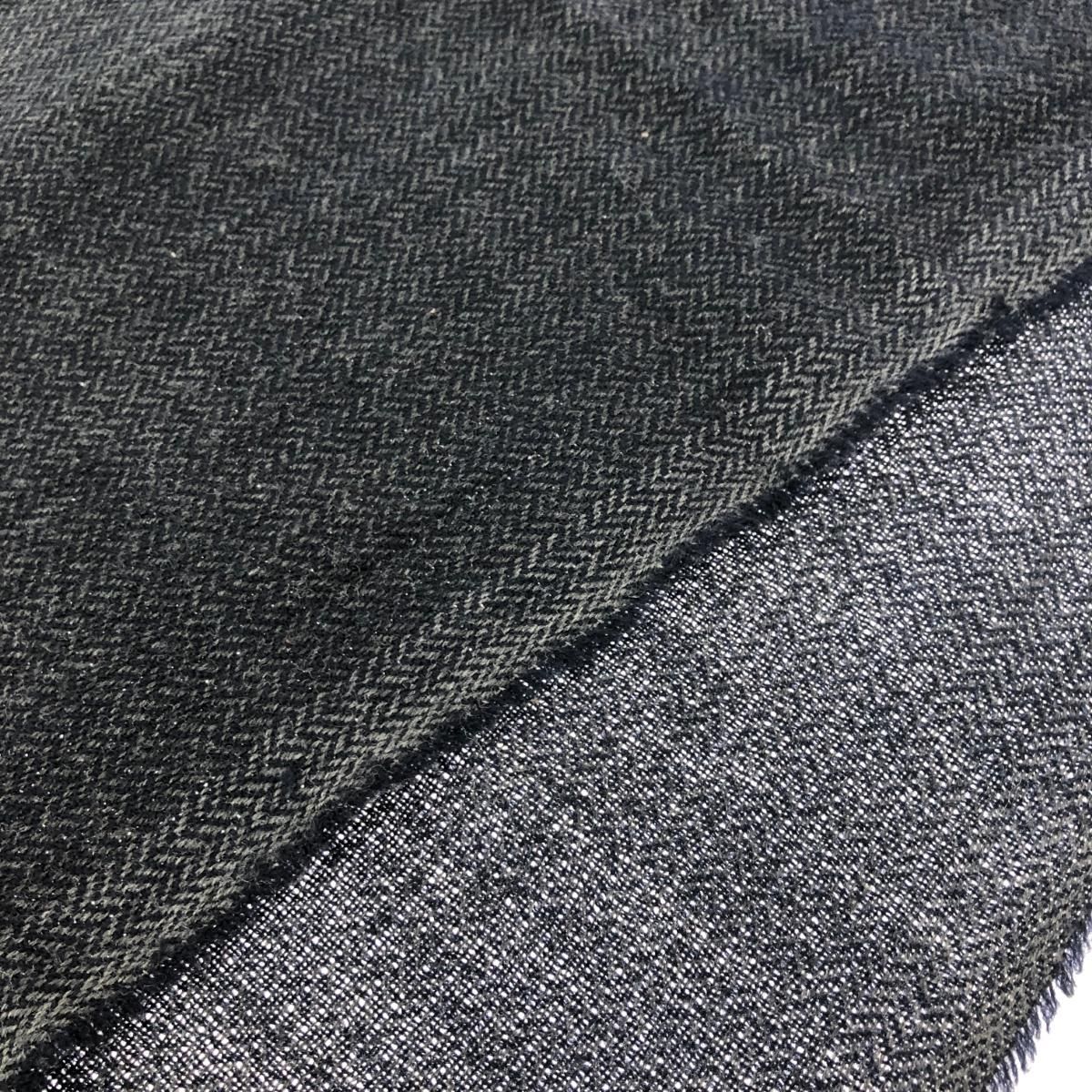 BIEK VERSTAPPEN リネン ストール（グリーン）　Unisex BIEK VERSTAPPEN リネン ストール（グリーン） Unisex Biek Verstappen