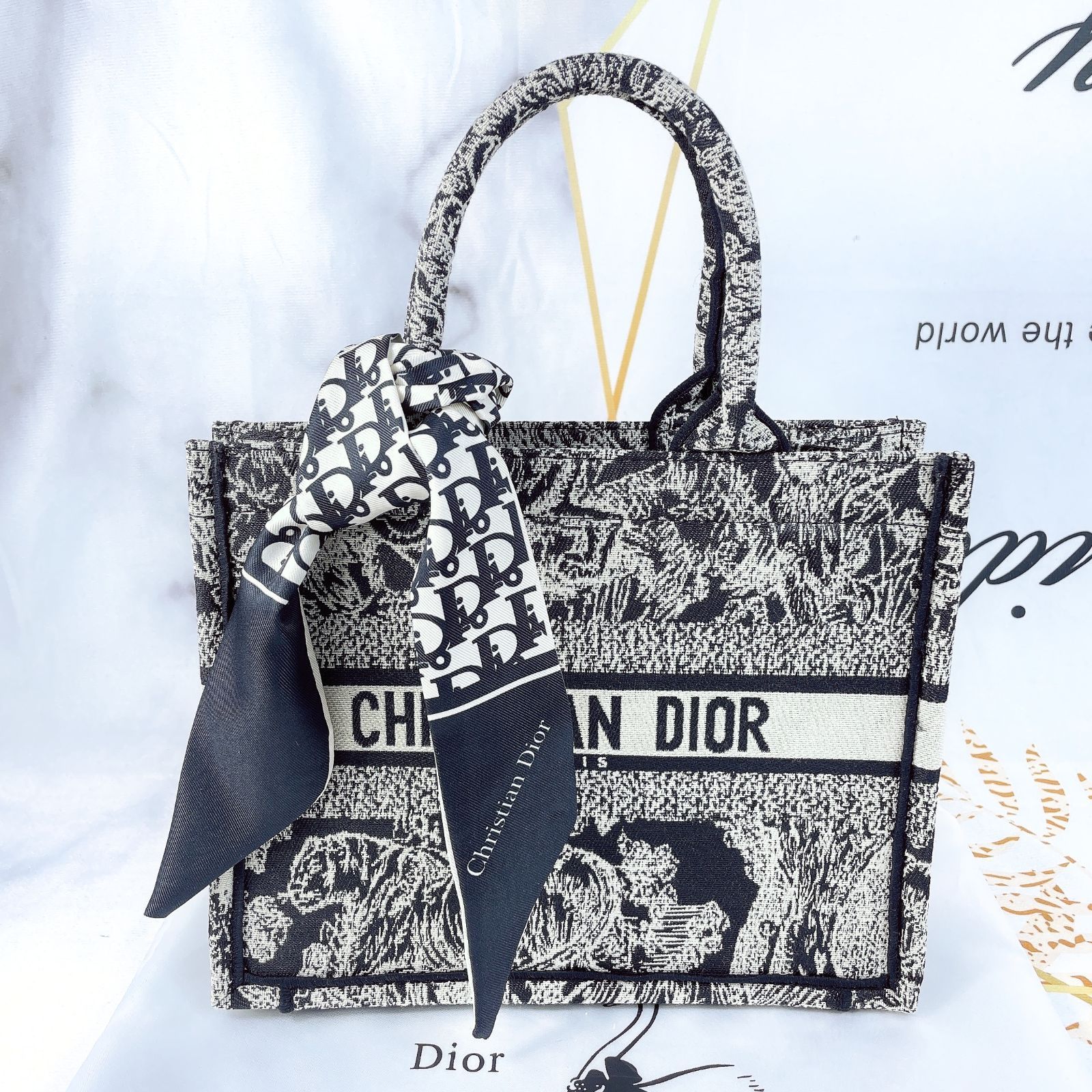 新美品】 Christian Dior クリスチャンディオール ミディアム トート ...