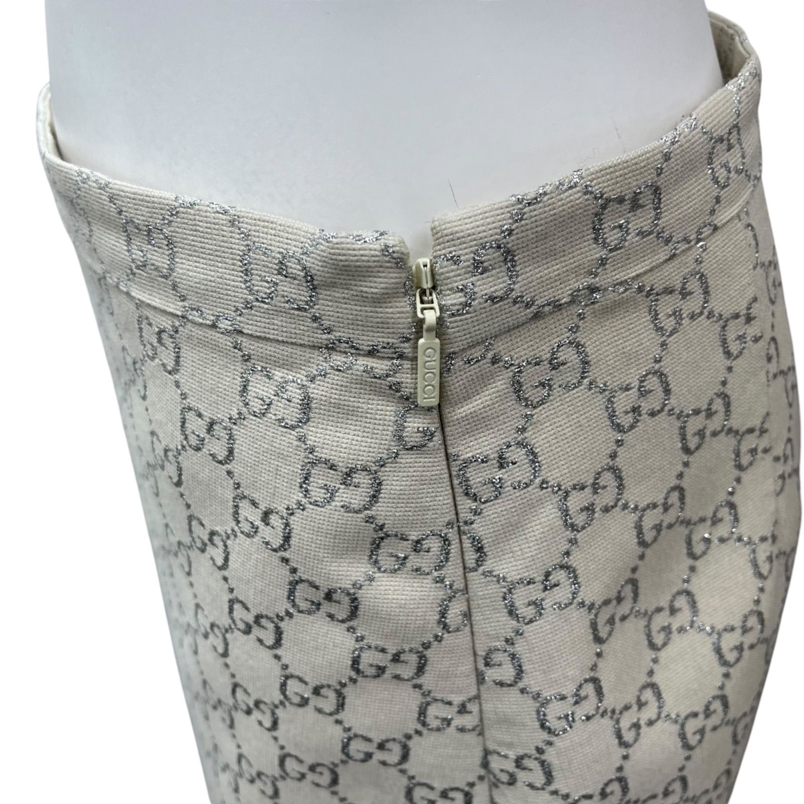 ◇○美品 グッチ GUCCI スカート 膝丈 GG柄 42、L ベージュ