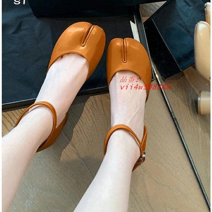 ロジェヴィヴィエ［ベル］パンプス　ヒール　レザー　箱、保存袋あり　サイズ36 ベル ヴィヴィエ：シューズ＆アクセサリー | Roger Vivier