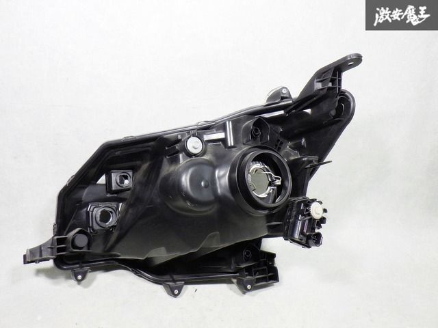 ☆保証付 即発送☆ トヨタ純正 M900A ルーミー ハロゲン ヘッド