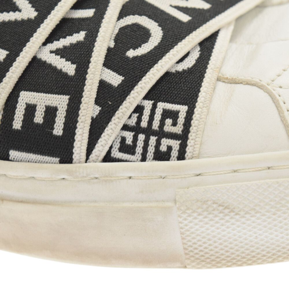 GIVENCHY (ジバンシィ) アーバンストリート ベルトロゴレザー 