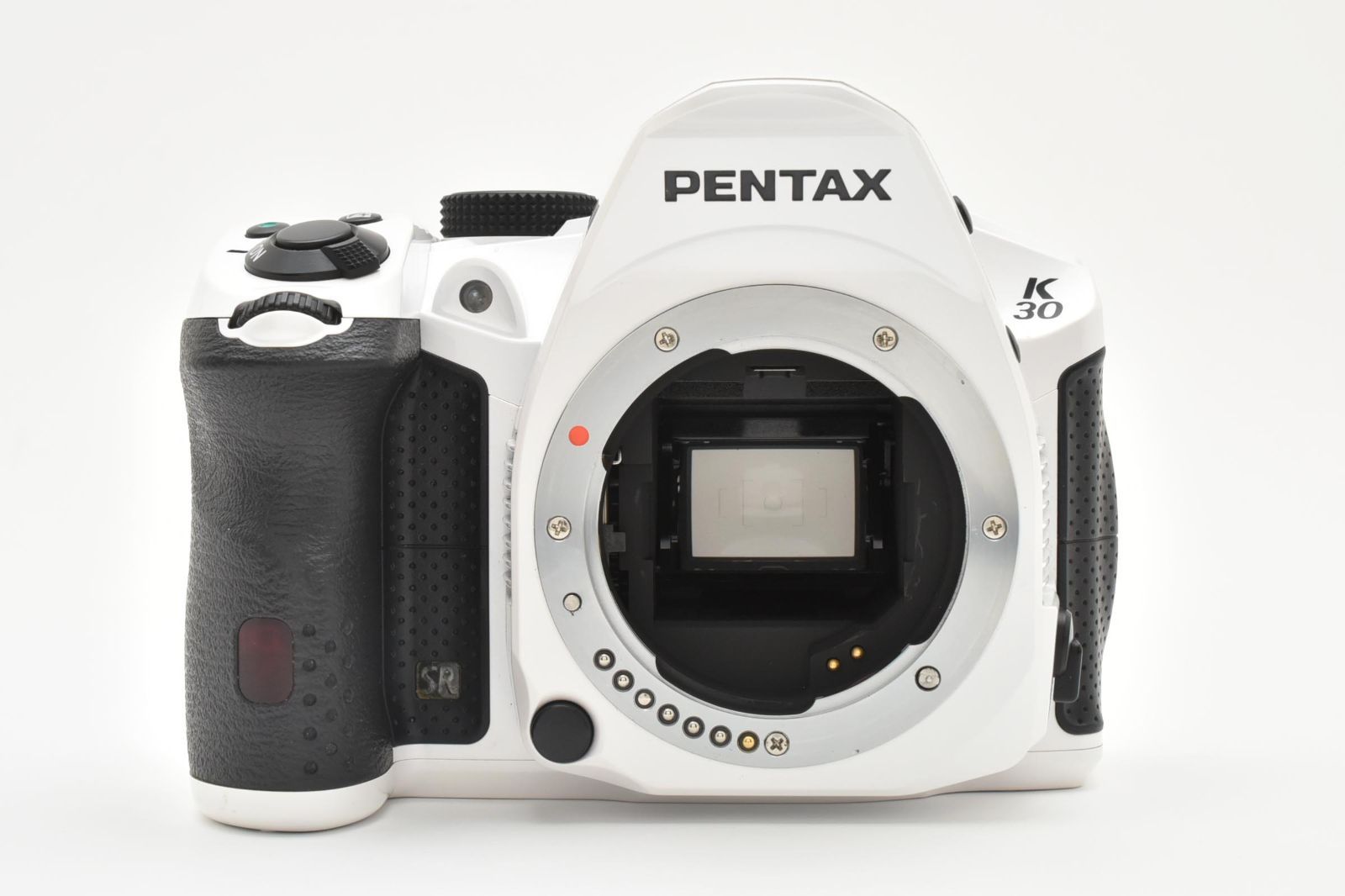 ペンタックス K-30 ボディ ホワイト ショット数2900：2549924 ペンタックス K-30 ボディ ホワイト ショット数2900：2549924