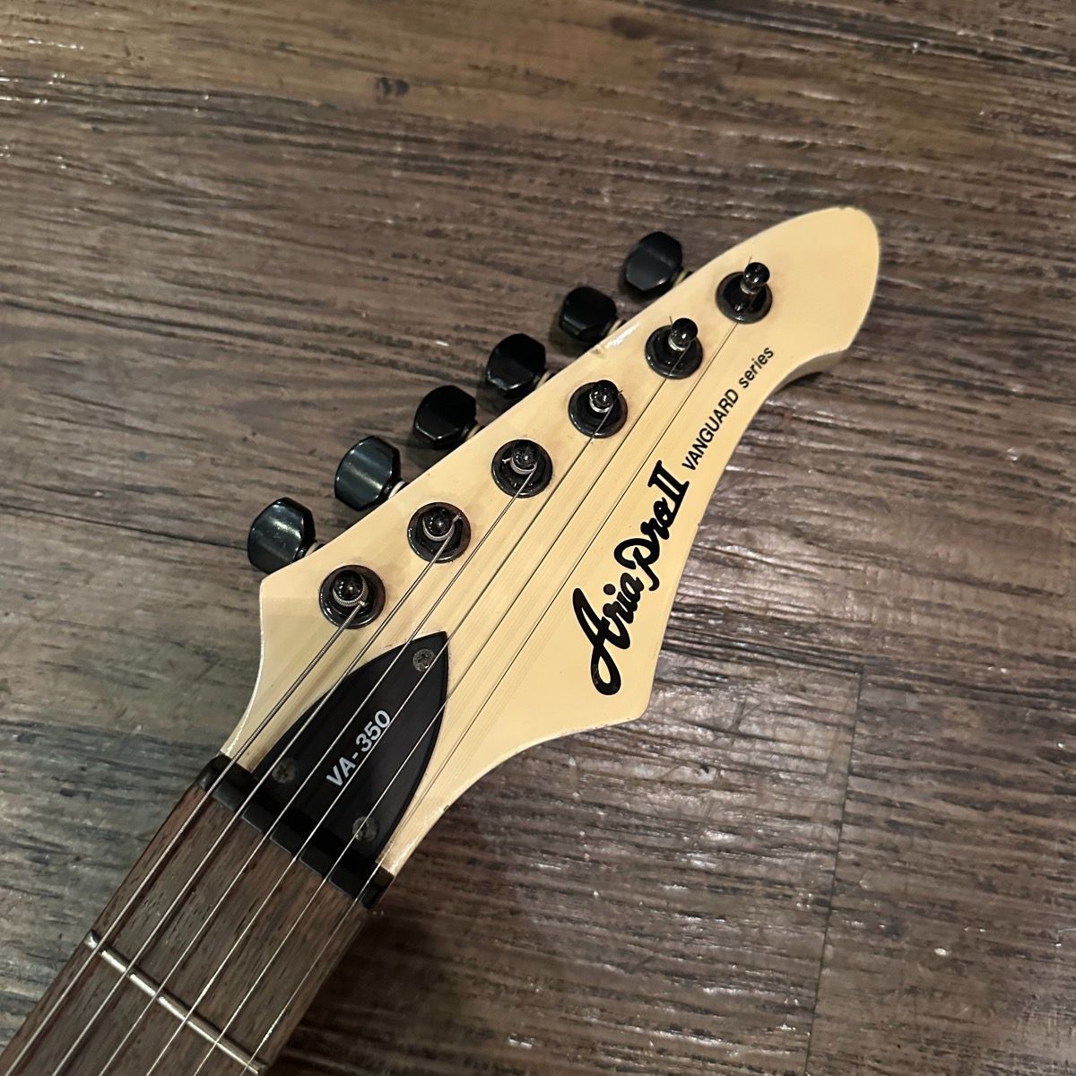 AriaProII VA-350 1990年代 Vanguard Electric Guitar アリア エレキ