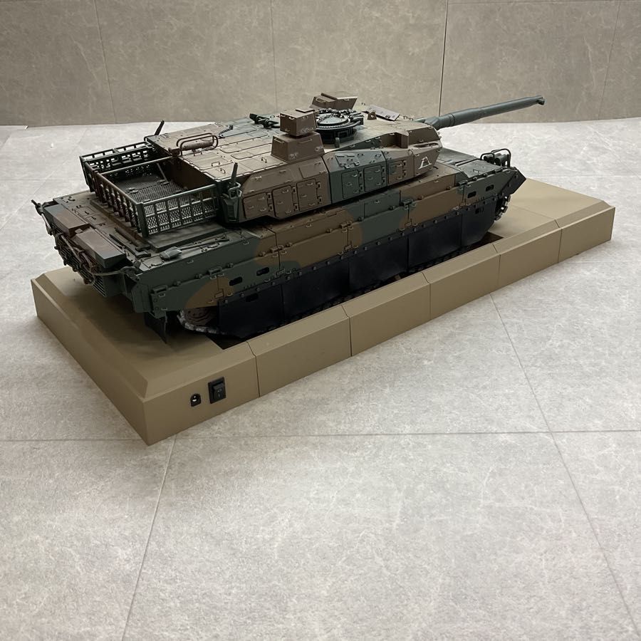 ジャンク アシェット 1/16 週刊 陸上自衛隊 10式戦車をつくる 箱無し - メルカリ