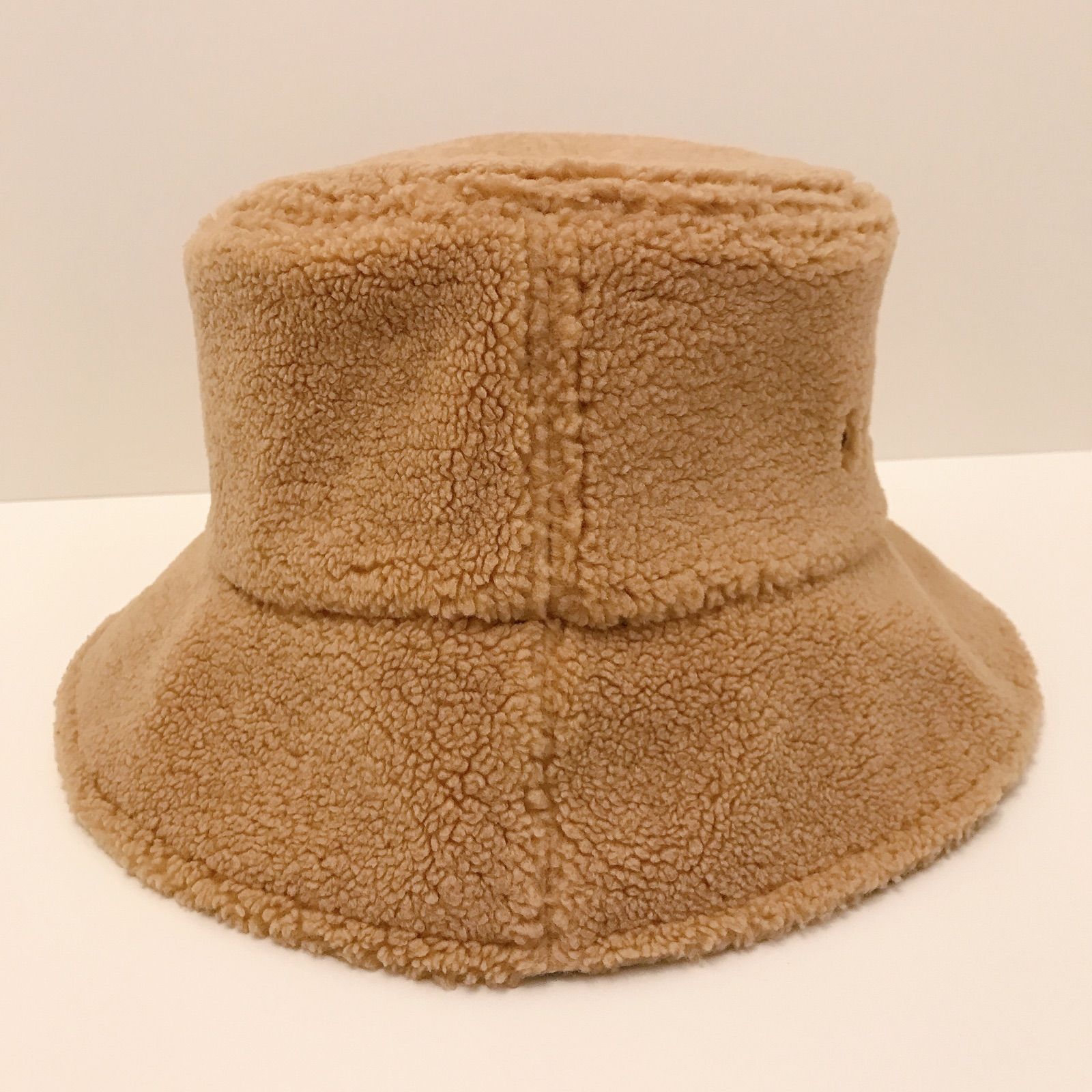 パーリーゲイツボア ハット リバーシブルハット秋冬用 ベージュボア✖️ブラック パーリーゲイツ ボア ハット リバーシブルハット 秋冬用