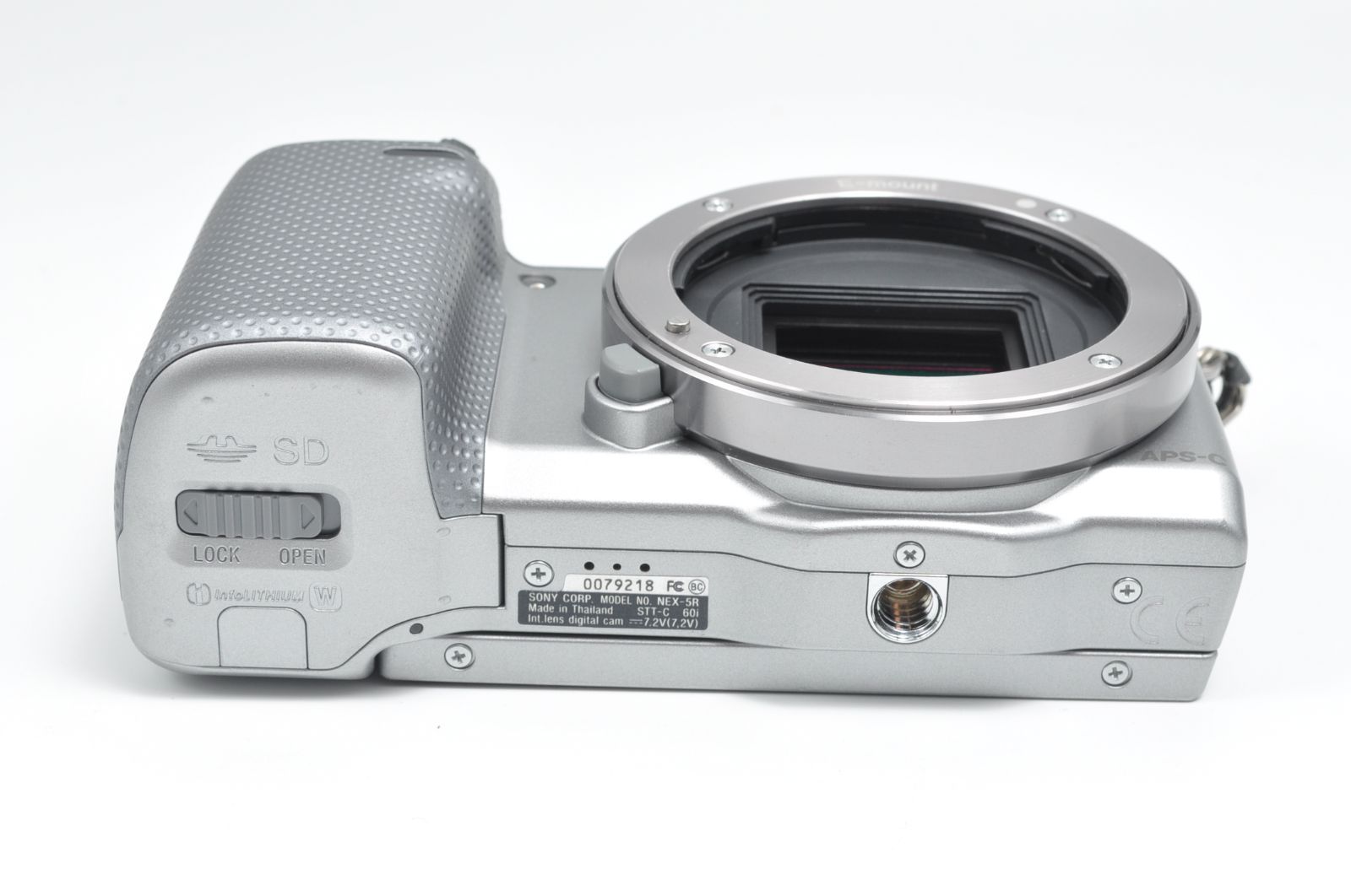 シャッター数脅威の49回 NEX-5R シルバー ボディ - メルカリ
